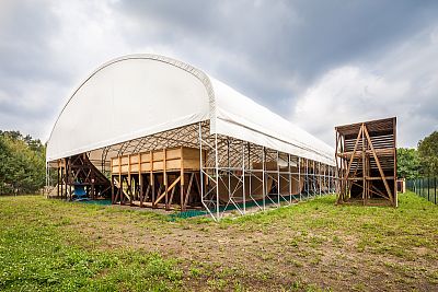 Padelové haly - investujte do zastrešenia kurtov pre celoročný tréning